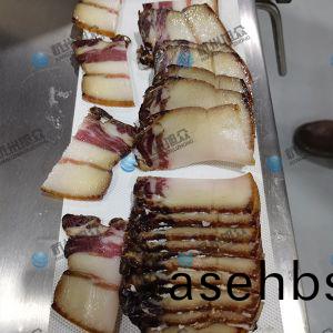 多功能切片机，现(xian)场试(shi)机切(qie)4mm熏(xun)肉，效(xiao)果(guo)满意(yi)！